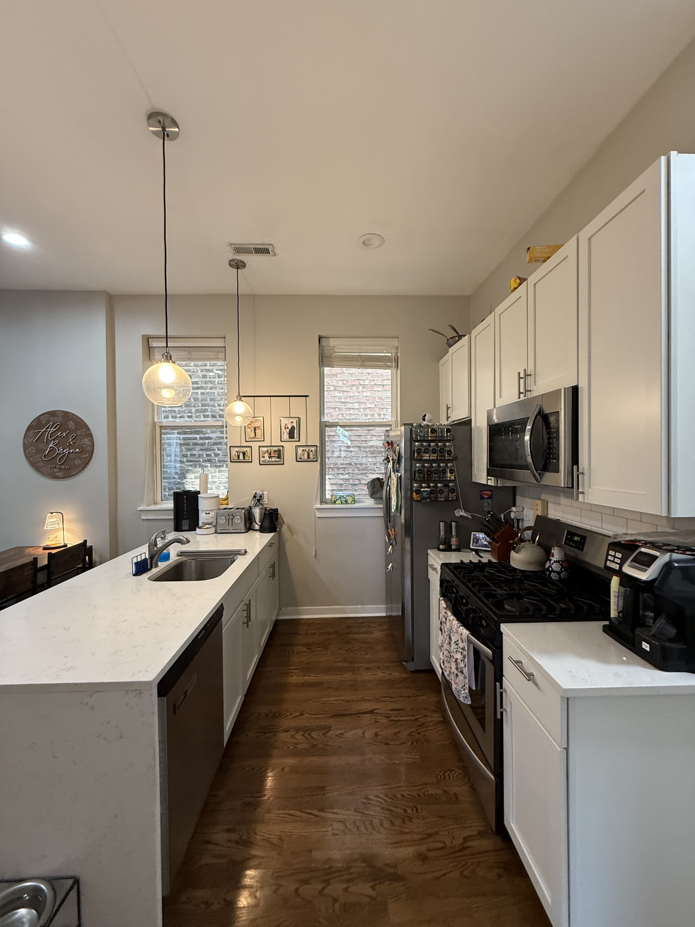 734 North Throop Street - 2F