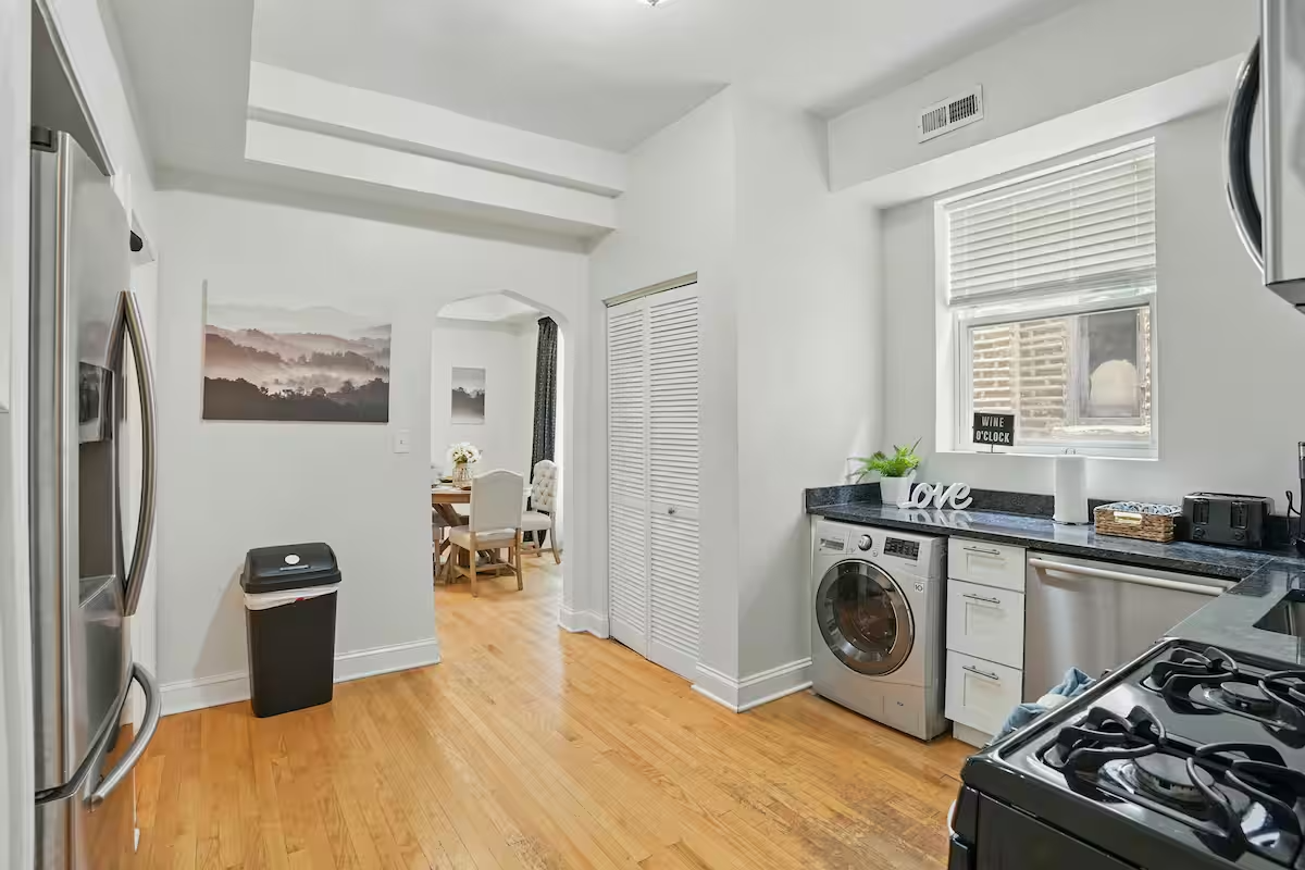 2724 West Division Street - 2F